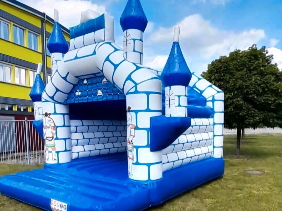 Vermietung von großer Hüpfburg Nr. 1